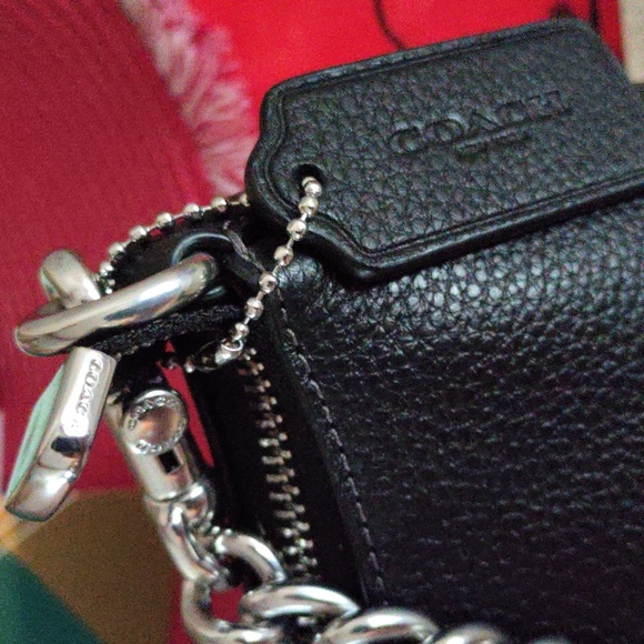 Coach black leather nwt crossbody - Picture 4 of 14